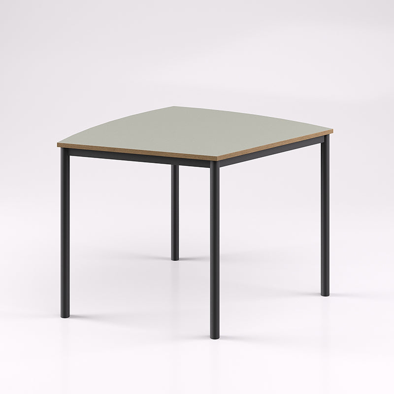 Tri Table Per Piece